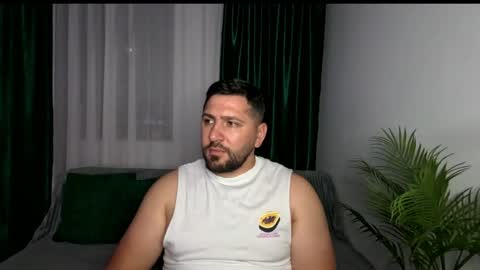 Snapshot of gold_alpha_boy chatting on 06.26.26 gold_alpha_boy online show from 06.26.26