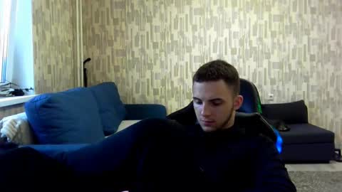 Golden boyyy21 online show from 02.13.25