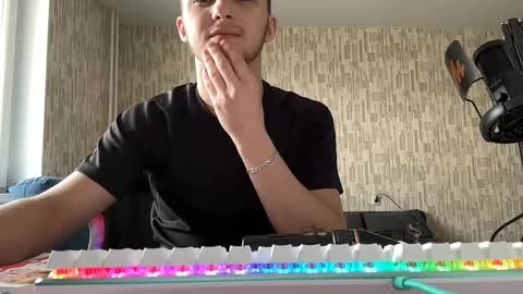 Golden boyyy21 online show from 02.16.25