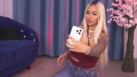 GoldenAmberX online show from 10.14.25