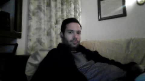 Snapshot of goldendragon19 chatting on 10.11.25 goldendragon19 online show from 10.11.25