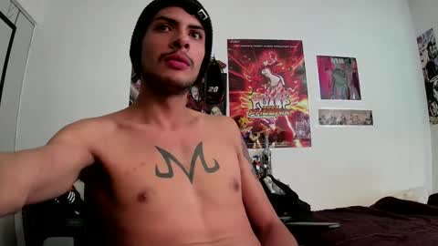 Snapshot of goldenflako chatting on 02.01.25 goldenflako online show from 02.01.25