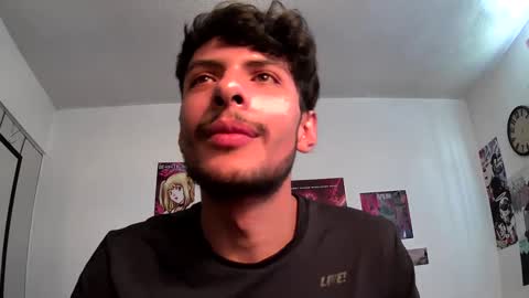 Snapshot of goldenflako chatting on 03.10.25 goldenflako online show from 03.10.25