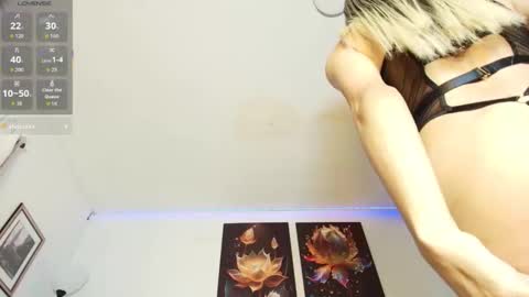 May smith online show from 04.22.26