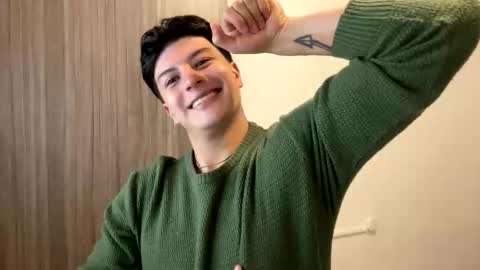 goldenknight33 online show from 09.30.25