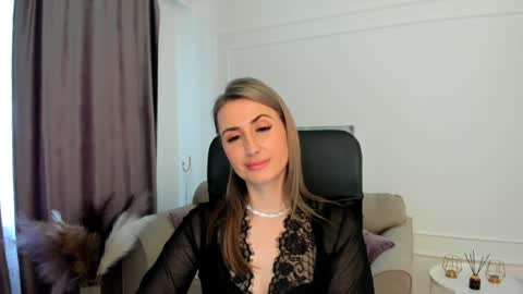 Olivia online show from 01.16.25