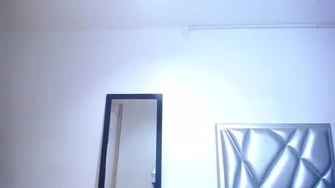 Snapshot of goldenn_ass1 chatting on 11.26.25 goldenn_ass1 online show from 11.26.25