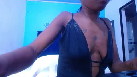 Snapshot of goldenn_ass1 chatting on 12.03.25 goldenn_ass1 online show from 12.03.25