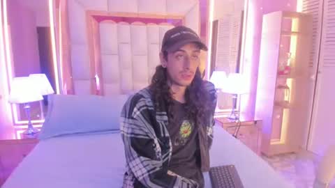 goldentemptation_ online show from 07.18.26