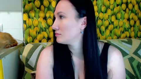 goldmoonn online show from 02.13.25