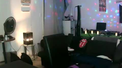 goldyguy011 online show from 02.13.25