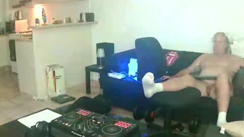 goldyguy011 online show from 05.24.26