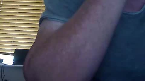 Gomez Addams online show from 10.12.25