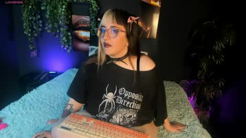 gomory_kitty online show from 04.18.26