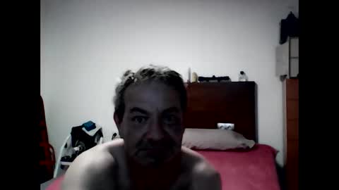 Snapshot of gonzalobilbaogon chatting on 09.29.25 gonzalo online show from 09.29.25