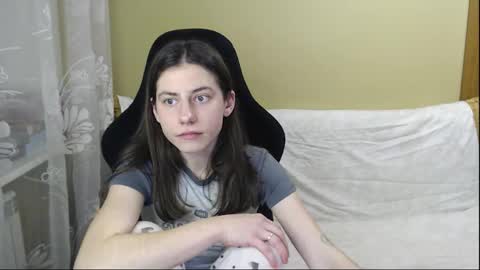 Elizabeth Effie online show from 02.15.26