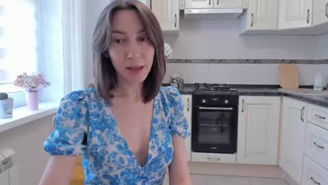 Snapshot of good_glamorgirl chatting on 05.18.26 Good GlamorGirl online show from 05.18.26