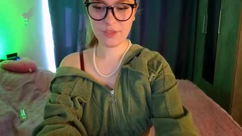 Snapshot of goodlool chatting on 03.06.26 goodlool online show from 03.06.26