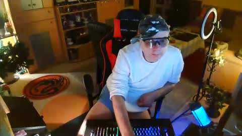 Snapshot of google5001 chatting on 02.28.26 google5001 online show from 02.28.26