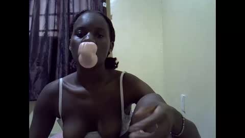 Snapshot of gorgeous_maya1 chatting on 06.03.26 gorgeous_maya1 online show from 06.03.26