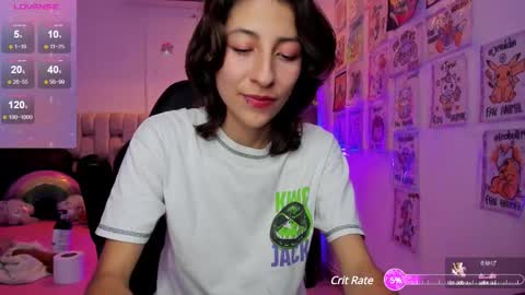 Snapshot of gorgeous_t chatting on 03.01.25 i am Jessi I love animals and drawing I hope to get along with everyone. XOXO online show from 03.01.25