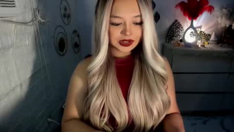 Snapshot of gorgeousamandarose chatting on 12.26.24 Amanda rose online show from 12.26.24