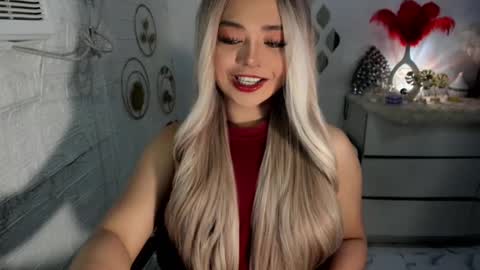 Snapshot of gorgeousamandarose chatting on 01.14.25 Amanda rose online show from 01.14.25