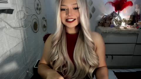 Snapshot of gorgeousamandarose chatting on 02.16.25 Amanda rose online show from 02.16.25