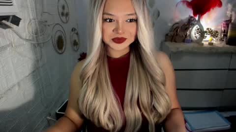 Snapshot of gorgeousamandarose chatting on 02.21.25 Amanda rose online show from 02.21.25