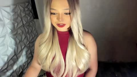 Snapshot of gorgeousamandarose chatting on 07.07.26 Amanda rose online show from 07.07.26