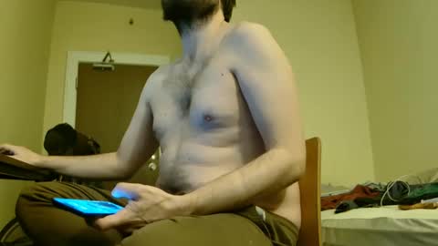 Snapshot of gotanthomai chatting on 01.03.25 granton online show from 01.03.25