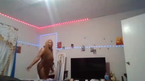 Sue Goddess online show from 10.21.25