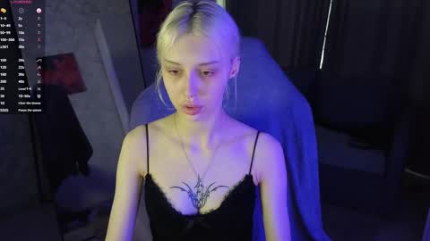 Violeta online show from 11.14.25