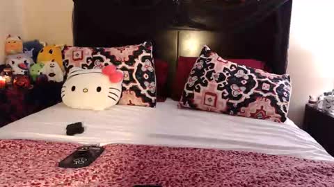 gothbaby305 online show from 12.02.25