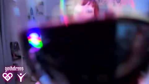    online show from 10.13.25