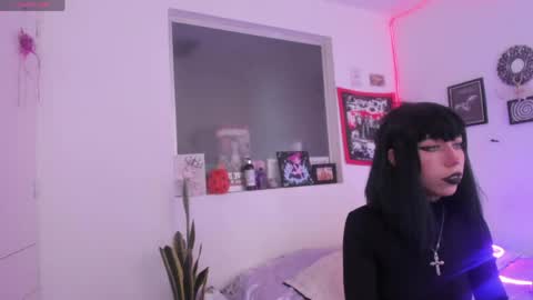 hi my name is Elizabeth nice to meet you online show from 05.02.26