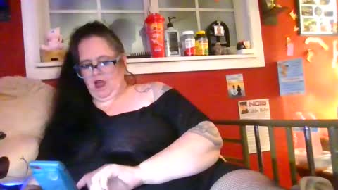 Snapshot of gothickmaiden chatting on 06.11.26 GothickMaiden online show from 06.11.26