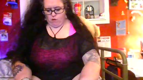 Snapshot of gothickmaiden chatting on 07.12.26 GothickMaiden online show from 07.12.26