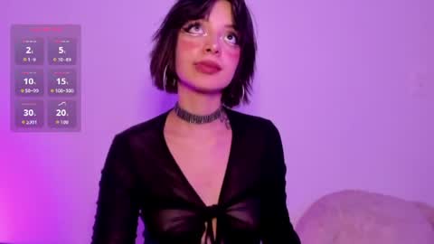 Snapshot of gothv chatting on 07.01.26 Violet online show from 07.01.26