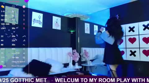 Meredith Alessandra online show from 09.15.25