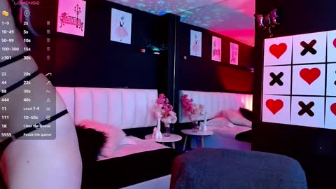 Meredith Alessandra online show from 02.05.26