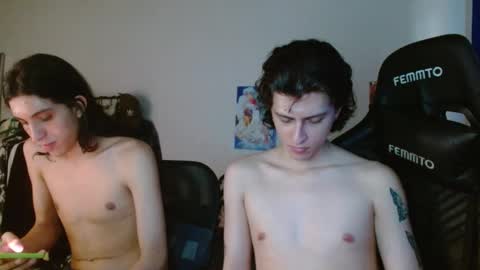 Snapshot of gowther__ chatting on 02.01.25 angelito tu novio online show from 02.01.25