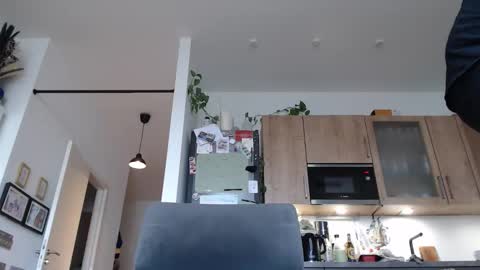 Snapshot of gr8stdaddy chatting on 10.06.25 Mister Blue online show from 10.06.25