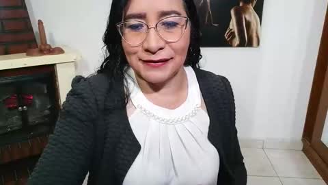 grace_mature_milf online show from 12.18.25