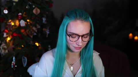 Snapshot of gracegreen chatting on 12.30.24 I will be glad to see you 30 N 1800 - 2300 gmt3 online show from 12.30.24