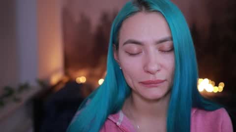 Snapshot of gracegreen chatting on 10.18.25 I will be glad to see you 30 N 1800 - 2300 gmt3 online show from 10.18.25