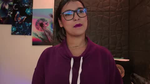 Gracey Milf online show from 10.25.25