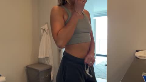 Gracie Mae online show from 02.19.25