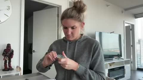 Gracie Mae online show from 03.03.25