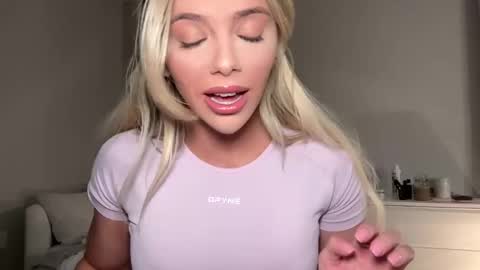 Gracie online show from 02.28.25